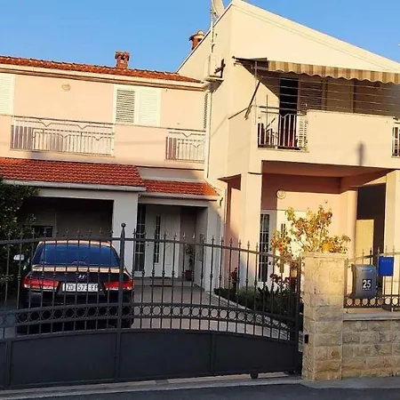 Near Kolovare In Arbanasi Apartment